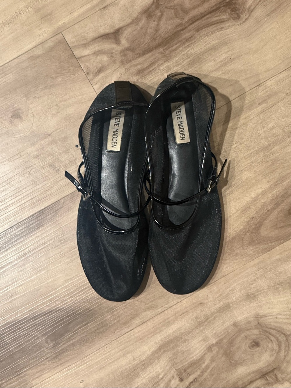 Steve Madden Black mesh ballet flats with strap